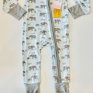NWT Bamboo zippy size 18/24 months